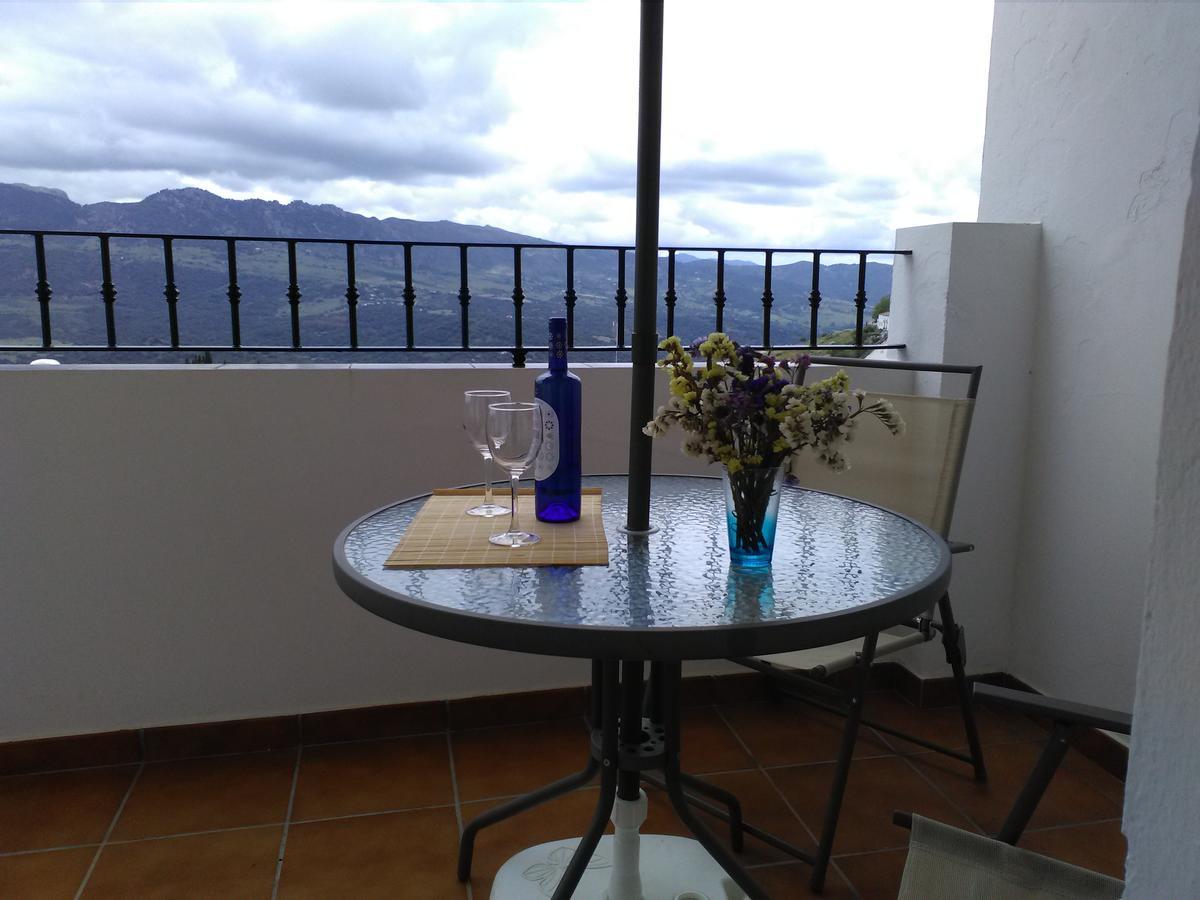 Casa Quercus Con Piscina Privada Leilighet Cortes de la Frontera Eksteriør bilde